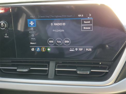 Used 2024 Chevrolet Trax RS w/ Driver Confidence Package image 23