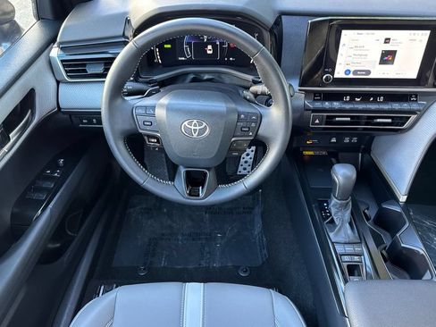Certified 2025 Toyota Camry SE FWD image 13