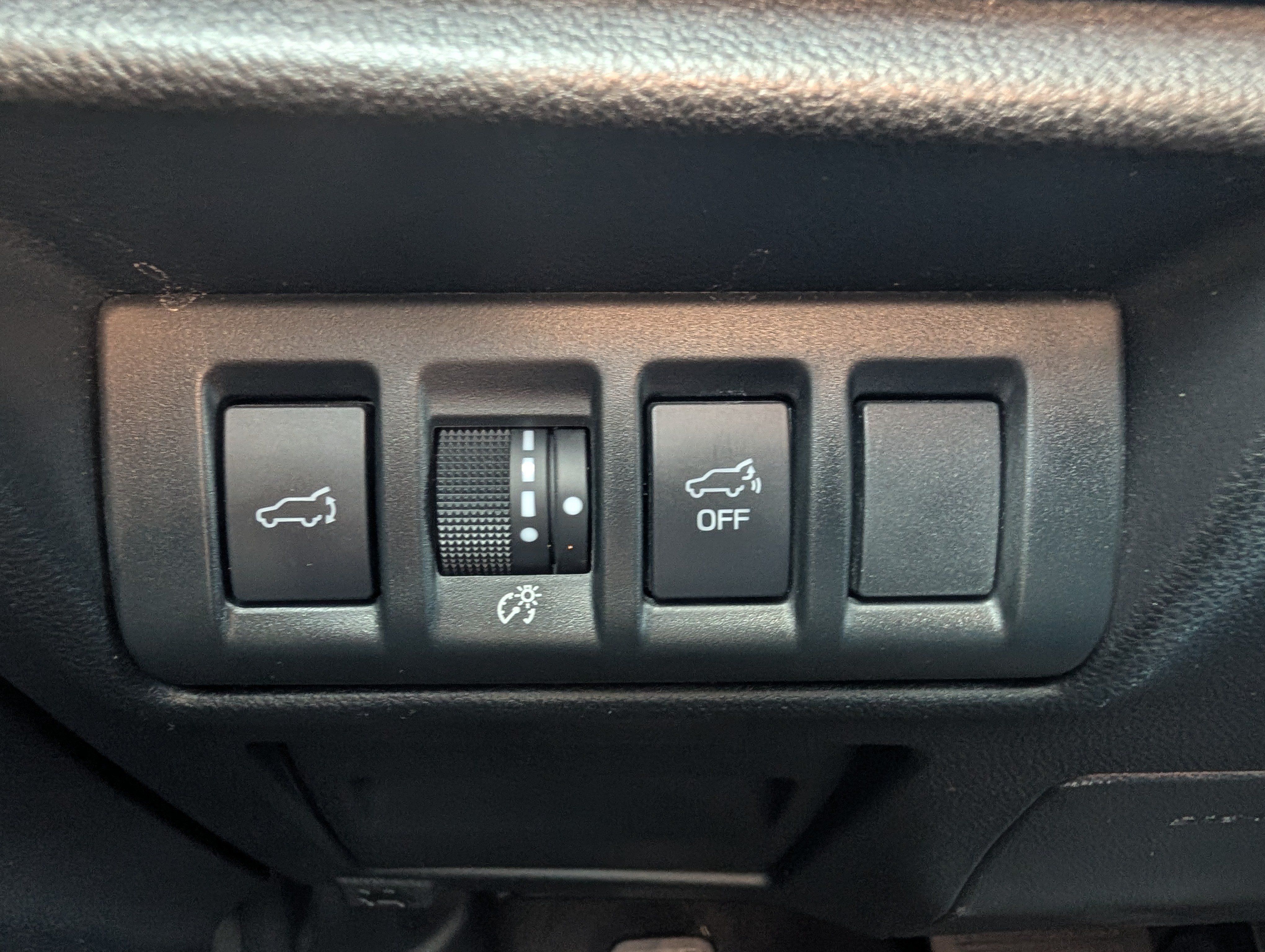 Used 2025 Subaru Outback Premium AWD/4WD image 26