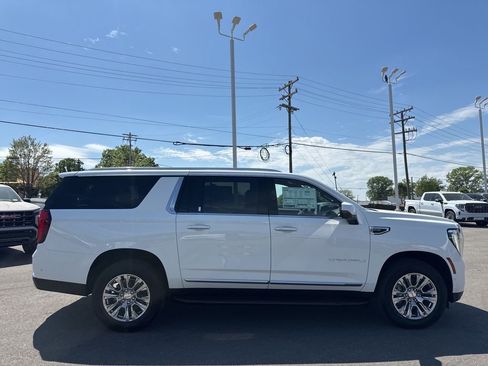 New 2026 GMC Yukon XL Denali image 6