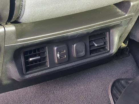 Used 2020 Chevrolet Silverado 1500 LT w/ All-Star Edition RWD image 23