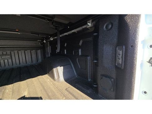 New 2026 GMC Sierra 1500 SLT w/ SLT Premium Plus Package image 22