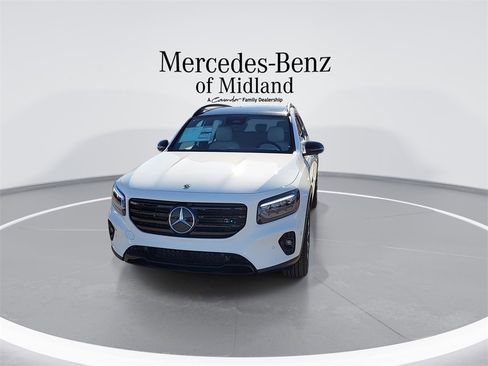 New 2026 Mercedes-Benz GLB 250 GLB 250 image 3