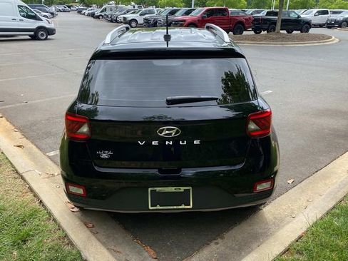 Used 2023 Hyundai Venue SEL w/ Cargo Package FWD image 29