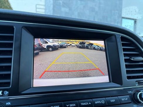 Used 2017 Hyundai Elantra Value Edition w/ Cargo Package image 17