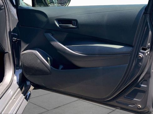 Used 2024 Toyota Corolla LE FWD image 22
