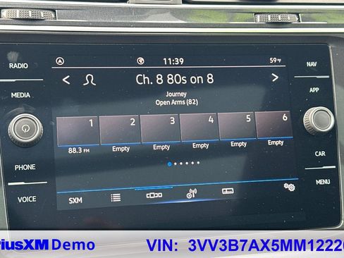 Used 2021 Volkswagen Tiguan S image 30