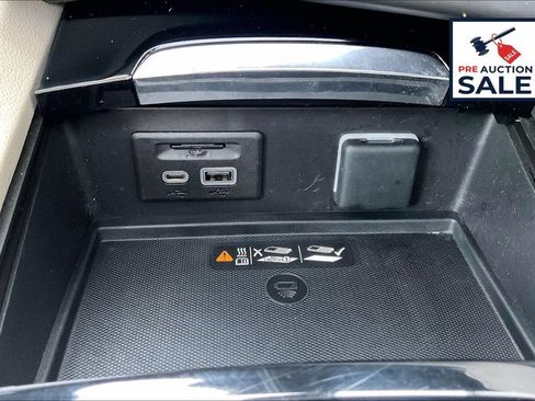 Used 2023 Buick Envision Avenir FWD image 33