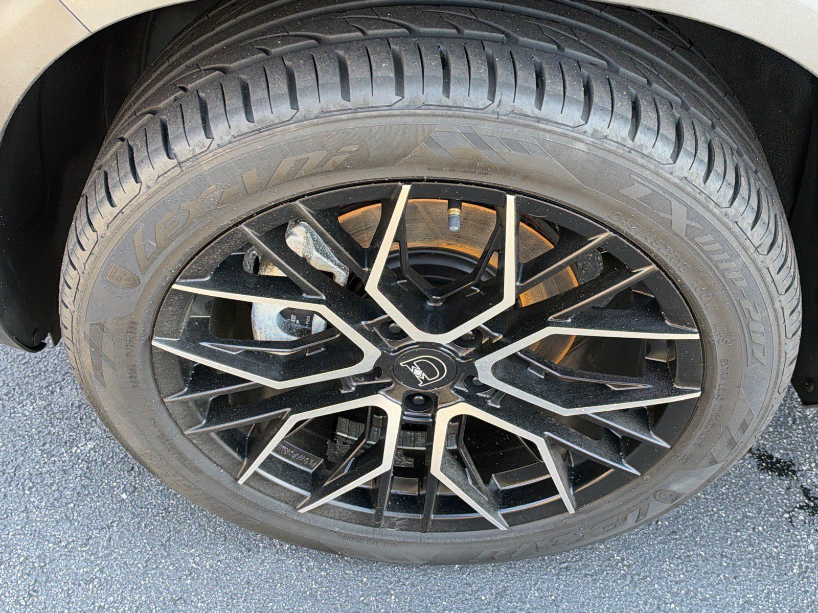 Certified 2024 Kia Seltos EX AWD/4WD image 8