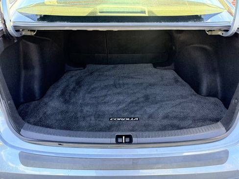 Used 2022 Toyota Corolla XSE w/ Carpet Mat Package (TMS) FWD image 27