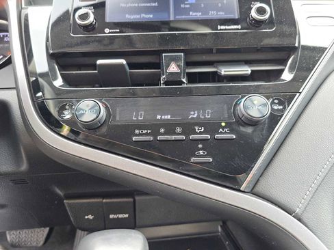 Used 2023 Toyota Camry SE image 28