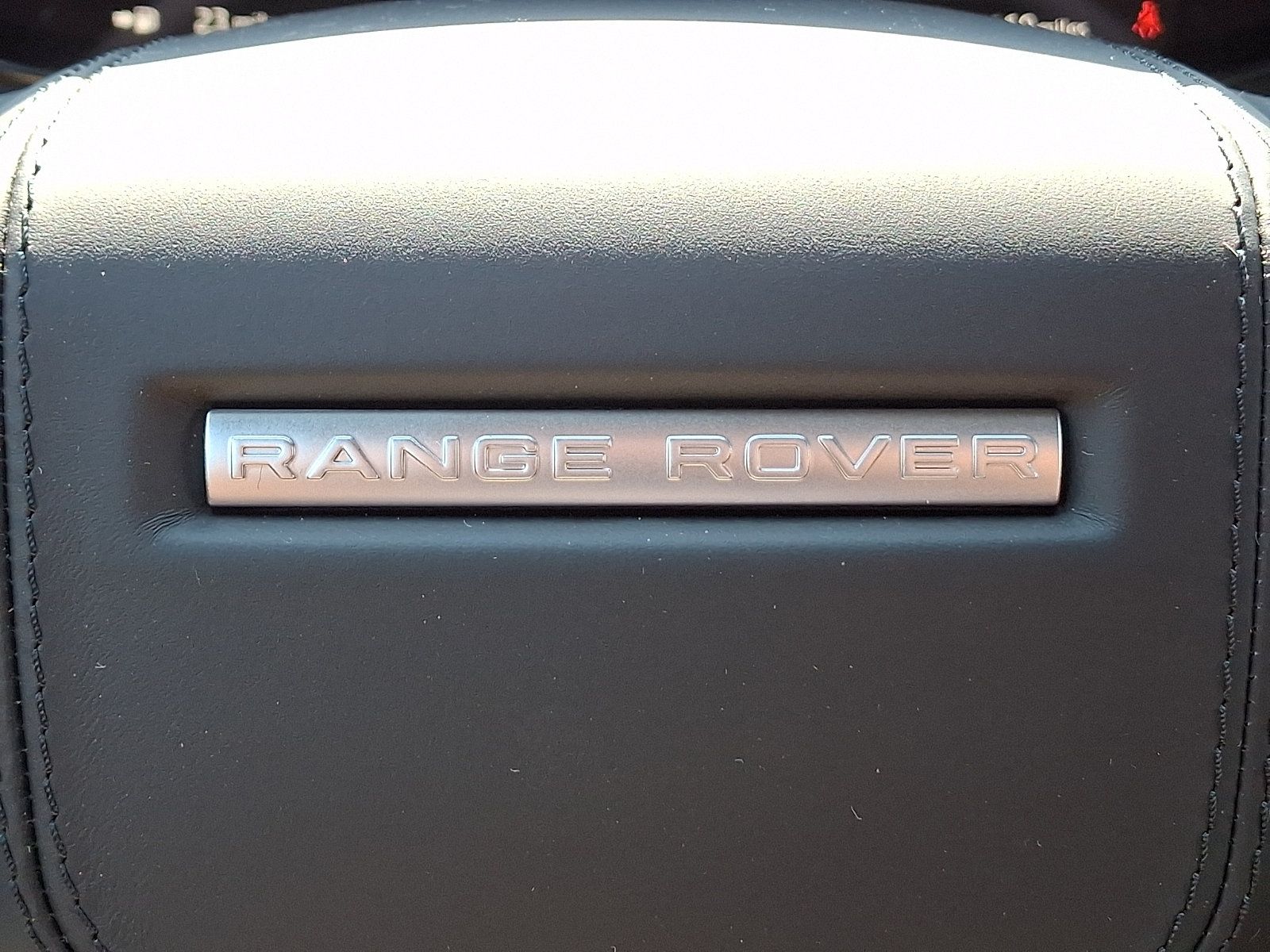 New 2026 Land Rover Range Rover Sport SE AWD/4WD image 20
