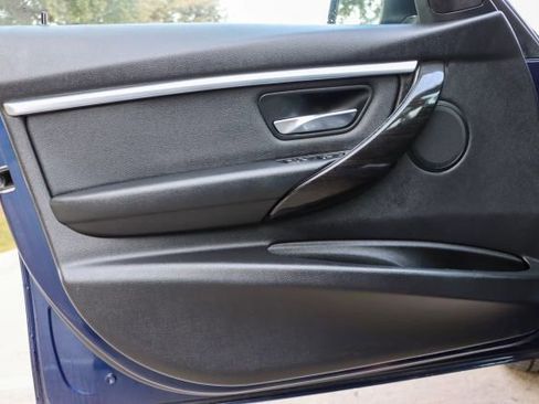 Used 2018 BMW 330i xDrive Sedan image 13