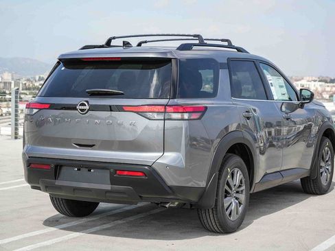 New 2026 Nissan Pathfinder SV w/ Cargo Package FWD image 6