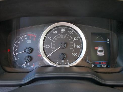 Certified 2020 Toyota Corolla LE image 24