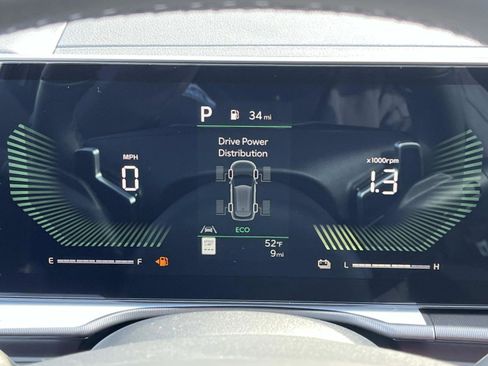 New 2026 Kia Sportage EX image 32