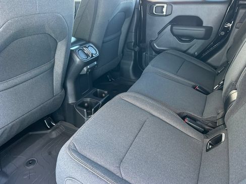 New 2026 Jeep Gladiator Sport AWD/4WD image 13