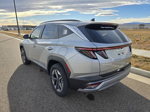 New 2026 Hyundai Tucson SEL image 3