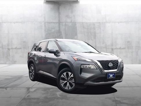 Used 2023 Nissan Rogue SV AWD/4WD image 2
