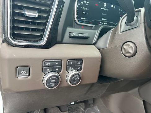 Used 2023 GMC Sierra 1500 Denali w/ Denali Reserve Package AWD/4WD image 39