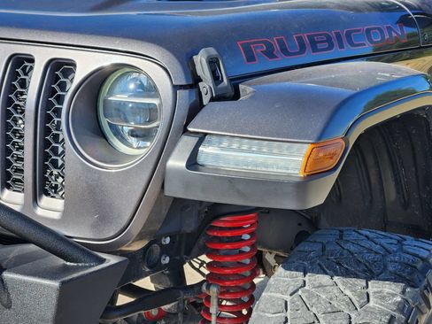 Used 2020 Jeep Gladiator Rubicon AWD/4WD image 9