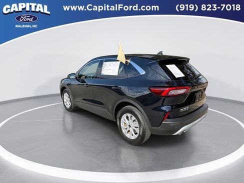 Certified 2023 Ford Escape Active w/ Tech Pack #2 image 6