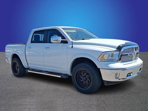 Used 2015 RAM 1500 Laramie w/ Convenience Group image 3