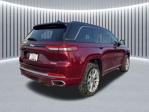 Certified 2025 Jeep Grand Cherokee Summit image 3