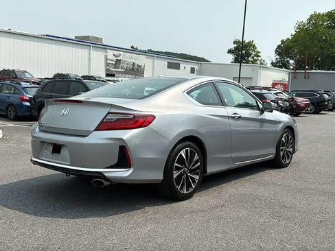 Used 2017 Honda Accord EX-L image 6