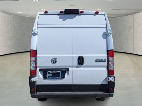 New 2026 RAM ProMaster 2500 w/ Convenience Group FWD image 6