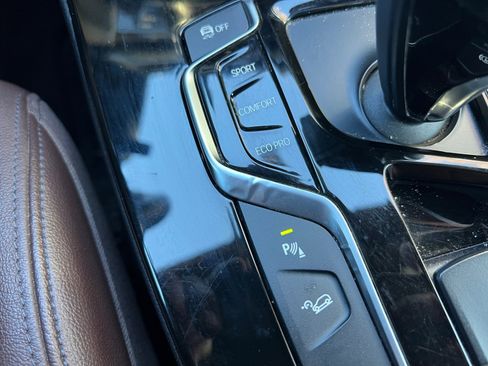 Used 2019 BMW X3 xDrive30i w/ Driving Assistance Package image 25