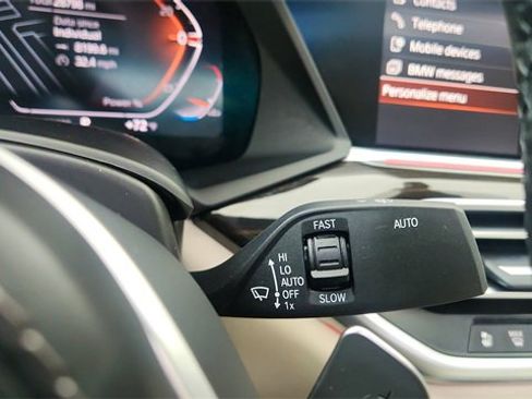 Used 2023 BMW X6 xDrive40i w/ Executive Package image 46