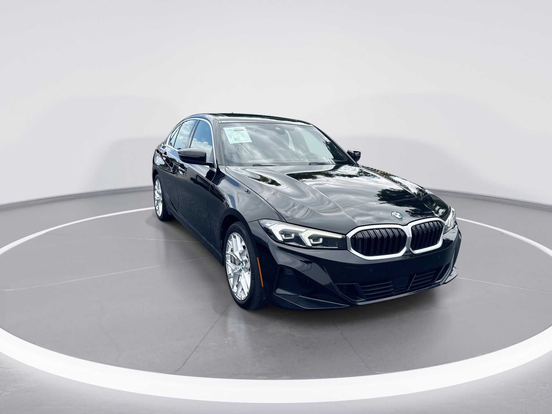 Used 2025 BMW 330i Sedan RWD image 2