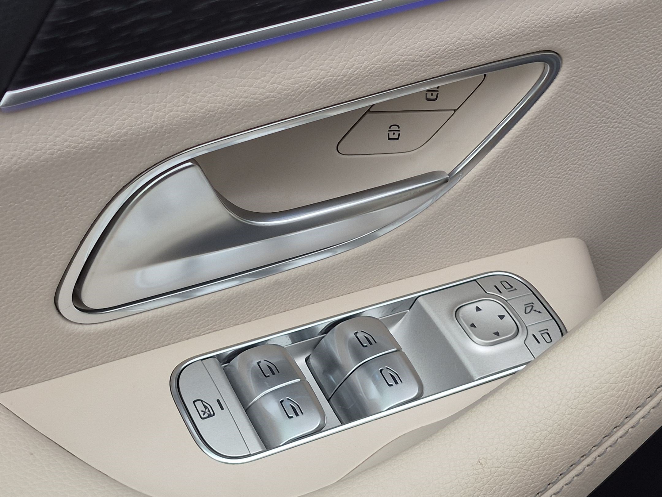 Certified 2024 Mercedes-Benz GLE 350 4MATIC image 15