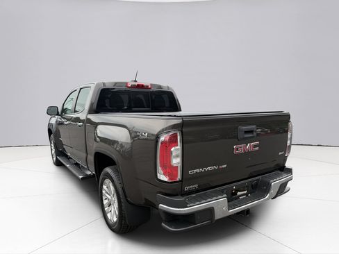 Used 2019 GMC Canyon SLT w/ Driver Alert Package AWD/4WD image 12