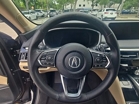 Used 2023 Acura MDX FWD image 19