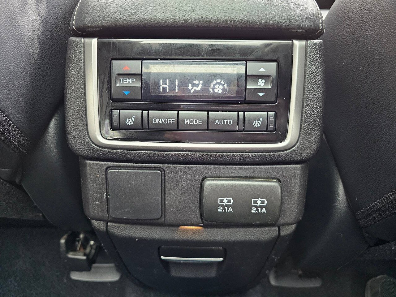 Used 2019 Subaru Ascent Limited AWD/4WD image 33