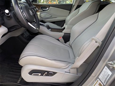 Used 2019 Acura RDX FWD w/ Advance Package image 11