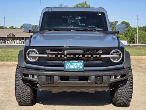 Used 2023 Ford Bronco Outer Banks w/ Sasquatch Package AWD/4WD image 2