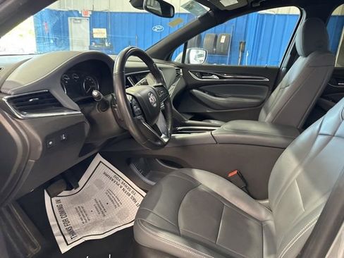 Used 2023 Buick Enclave Essence w/ Experience Buick Package FWD image 8