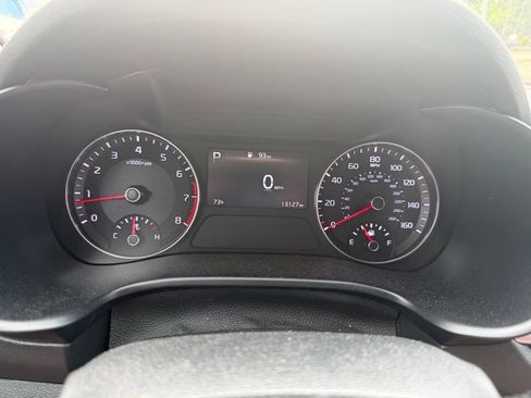 Used 2024 Kia Forte LXS w/ LXS Technology Package FWD image 11