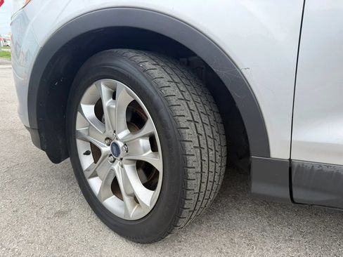 Used 2013 Ford Escape SEL FWD image 15