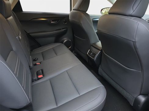 Used 2018 Lexus NX 300h AWD image 13