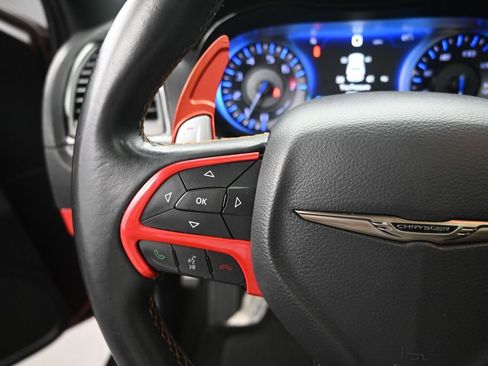 Used 2016 Chrysler 300 S w/ 300S Premium Group image 18