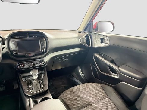 Used 2022 Kia Soul LX w/ Technology Package FWD image 22