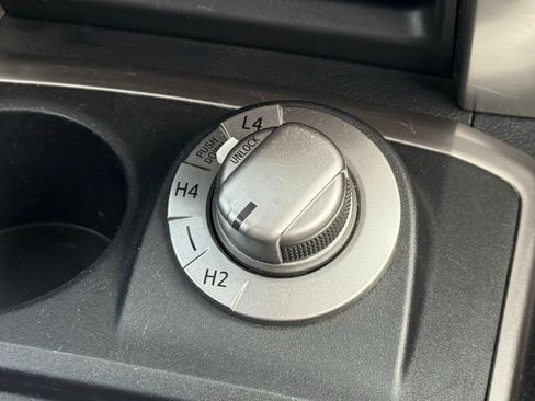 Used 2019 Toyota 4Runner SR5 Premium AWD/4WD image 22