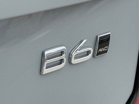 New 2026 Volvo XC90 B6 Plus image 10