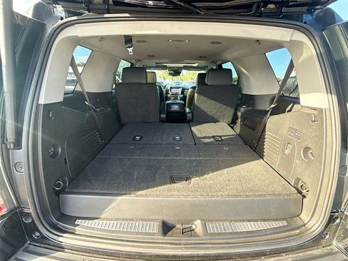 Used 2020 GMC Yukon Denali image 30