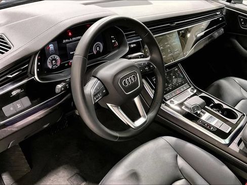 Used 2023 Audi Q7 3.0T Premium AWD/4WD image 8