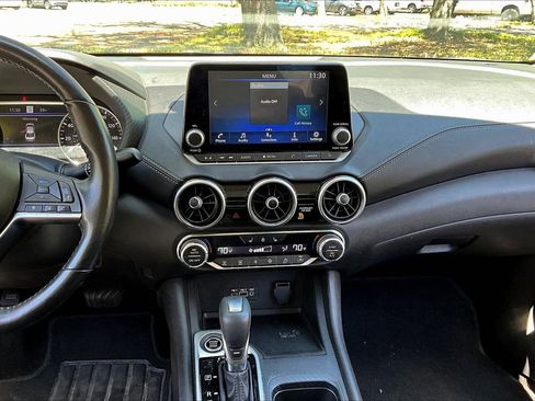 Used 2022 Nissan Sentra SV w/ All-Weather Package FWD image 9